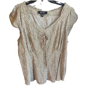 Kasper Tan Floral Print Cap Sleeve Plus Size Blouse 18W